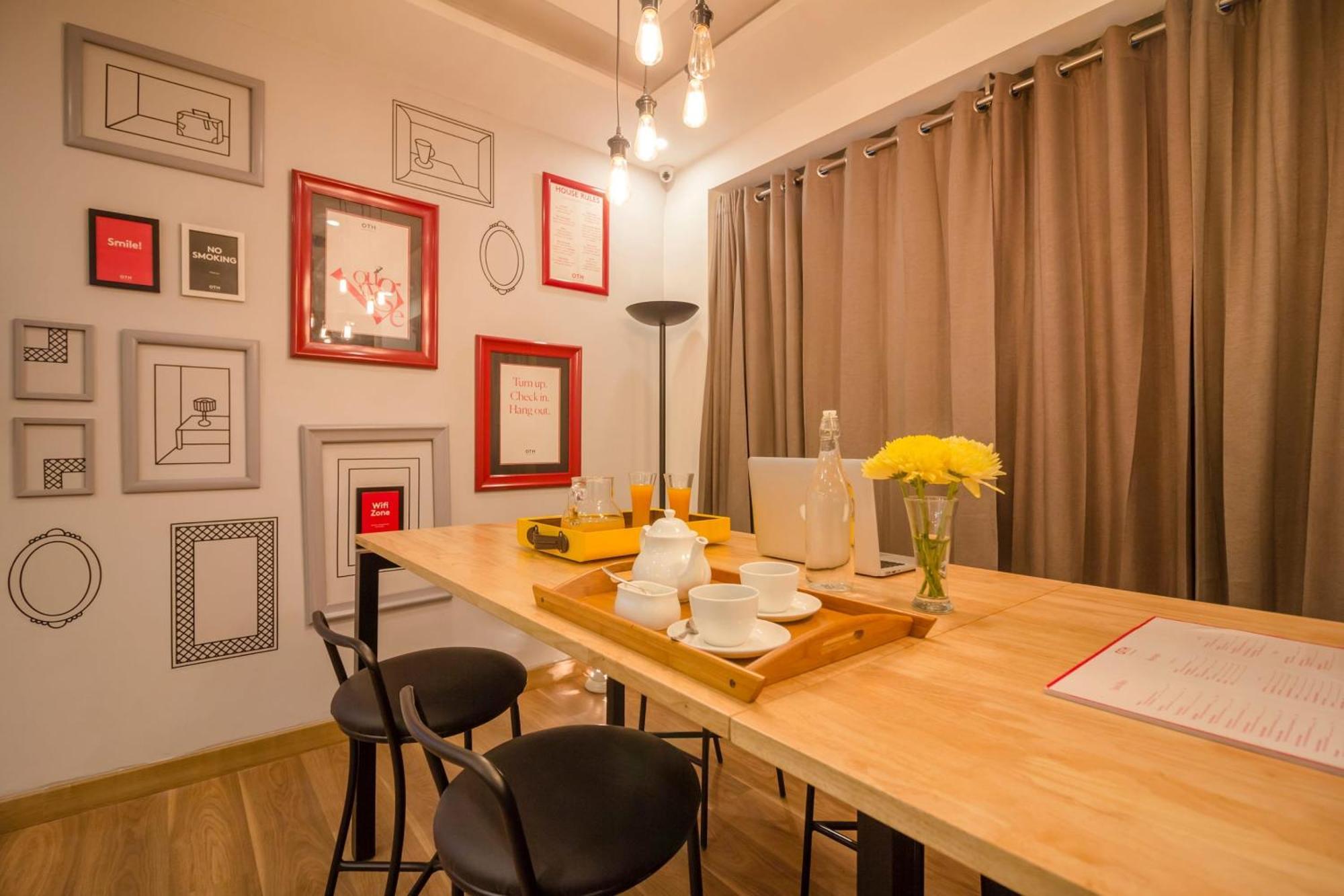 Townhouse The Amv Hotel Gurgaon Bagian luar foto
